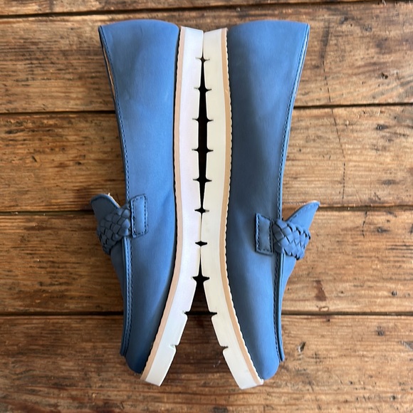 Cliffs by White Mountain "Dorsley" blue suede slip on loafer sz7.5 - Picture 3 of 9